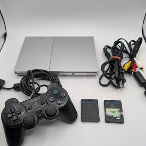 Sony PlayStation 2 PS2 Slim Console Silver SCPH-90001 Bundle